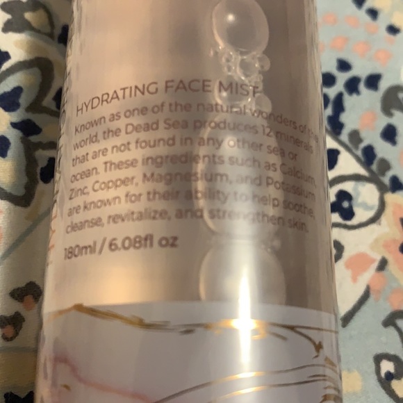 Manna Kadar Skincare Mannakadar Hydration Happy Hydrating Face Mist